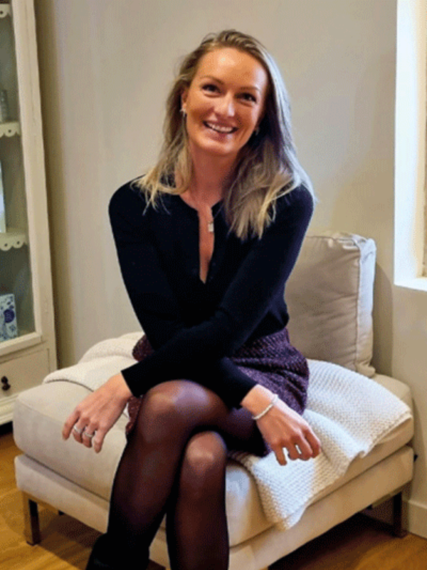 Aline, esthéticienne à Theizé dans les Pierres Dorées - Aline Maison de Beauté
