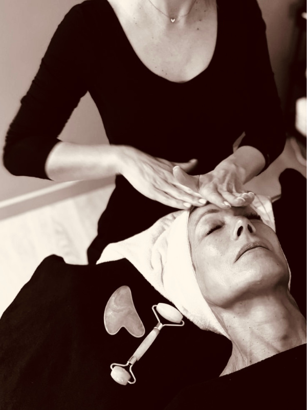 Rituel-kobido-visage-corps-aline-maison-beauté-villefranche-sur-saone